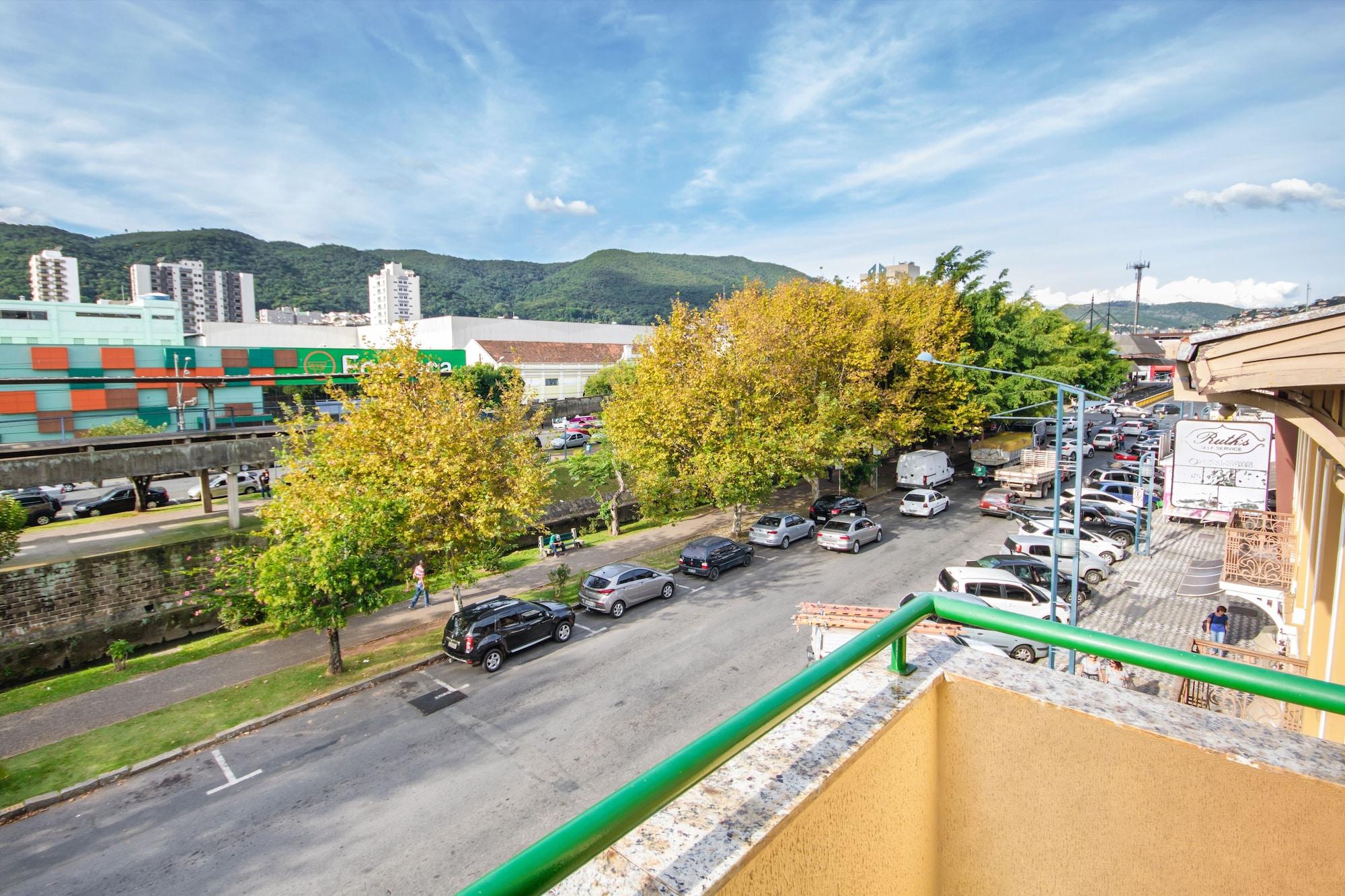 Hotel Euro Suite Pocos De Caldas By Nacional Inn Zewnętrze zdjęcie