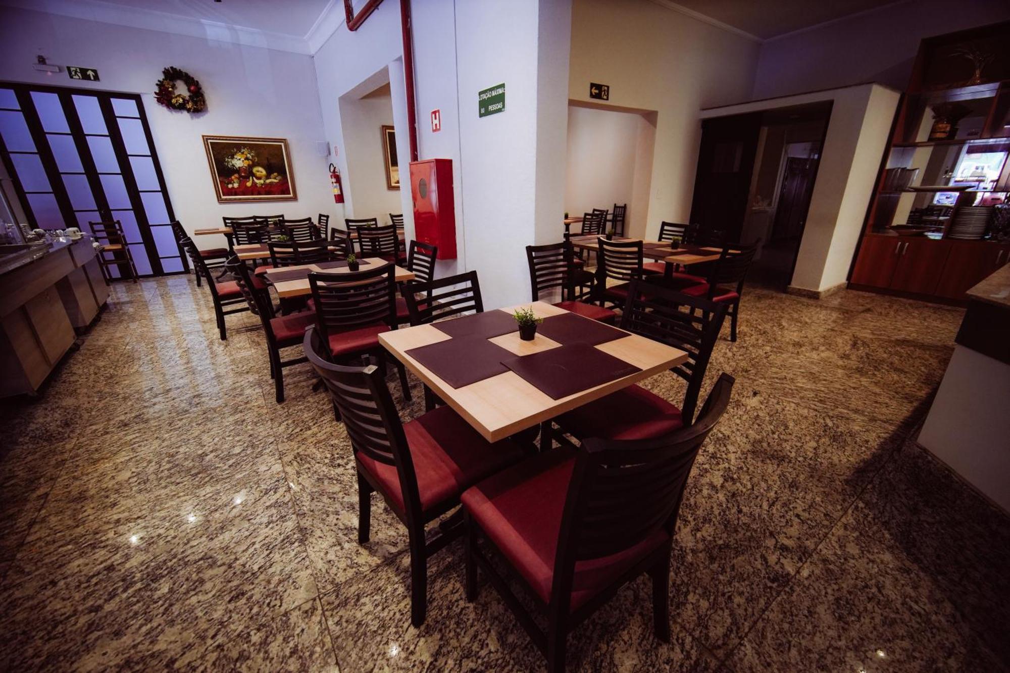 Hotel Euro Suite Pocos De Caldas By Nacional Inn Zewnętrze zdjęcie
