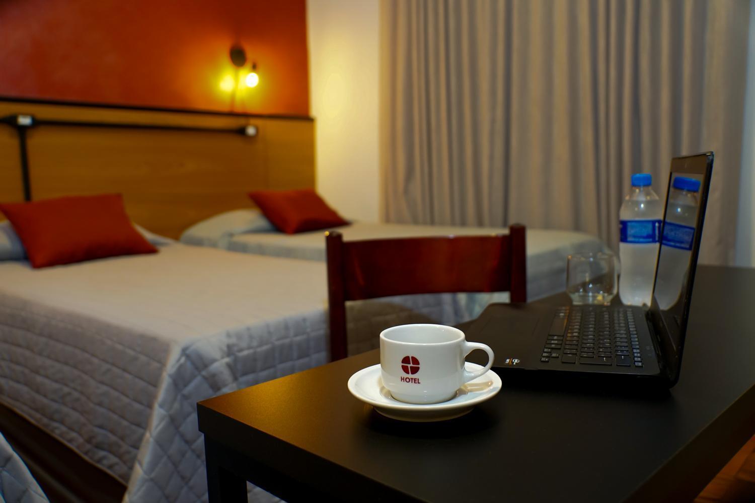 Hotel Euro Suite Pocos De Caldas By Nacional Inn Zewnętrze zdjęcie